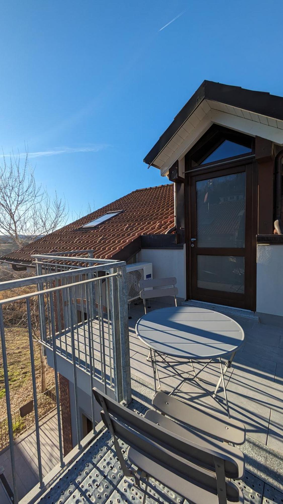 Hotel Charming Barolo Wine Loft Monforte dʼAlba Zewnętrze zdjęcie